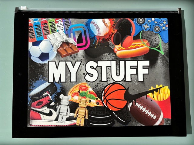 LETTER POUCH-SPORTS & THINGS