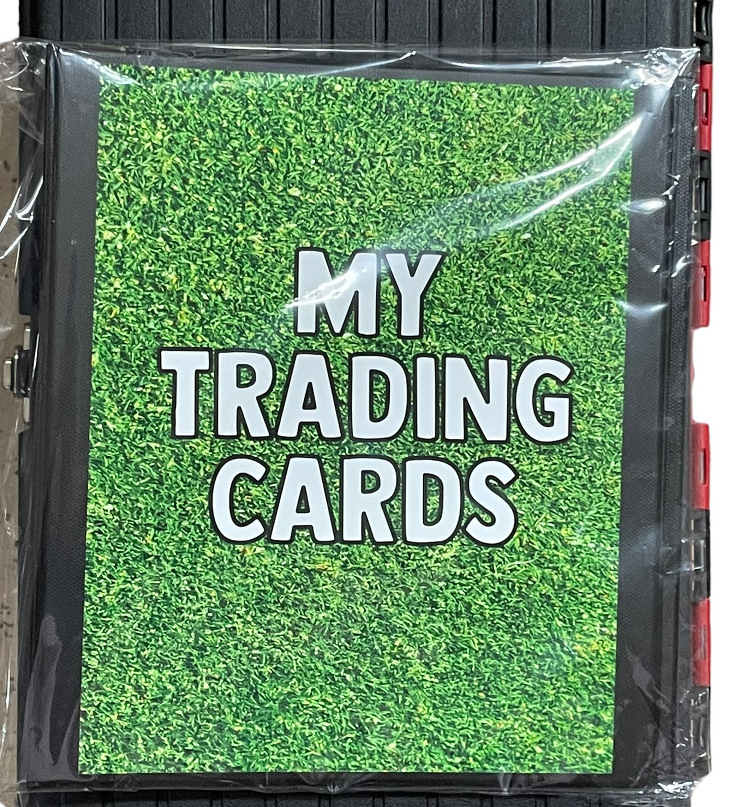 TRADING CARD BOOK-TURF
