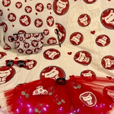 CAMP AUTOGRAPH PILLOW